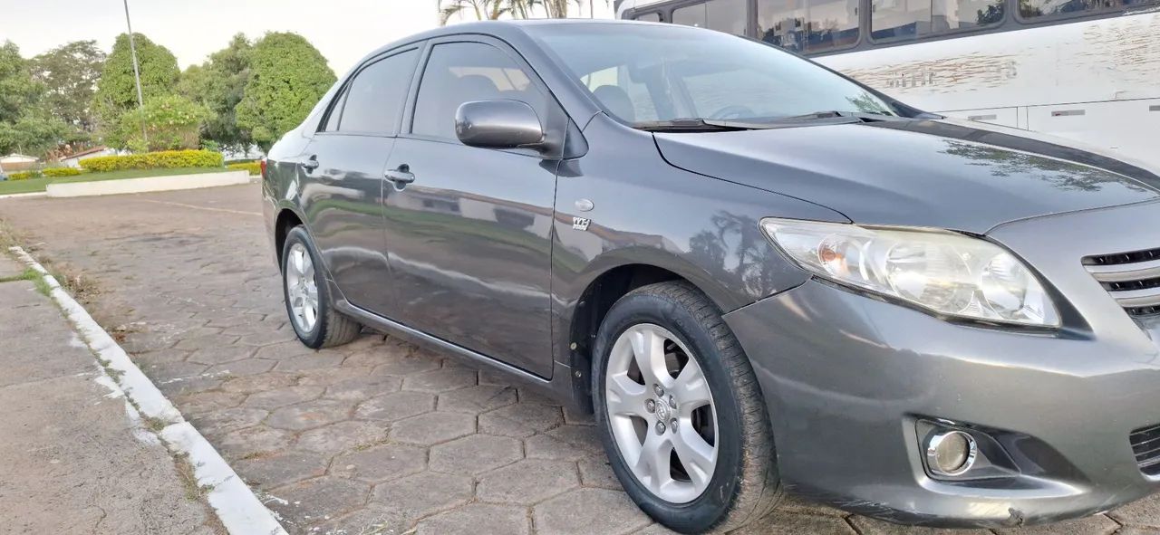 Vendo Corolla gli Aut 1.8 - Foto 2