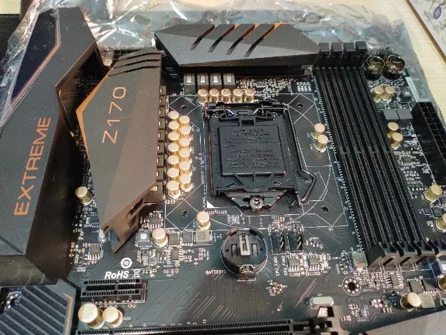 Kit Placa mãe Asrock Z170 Extreme6 + i7 6700k (monto PC completo