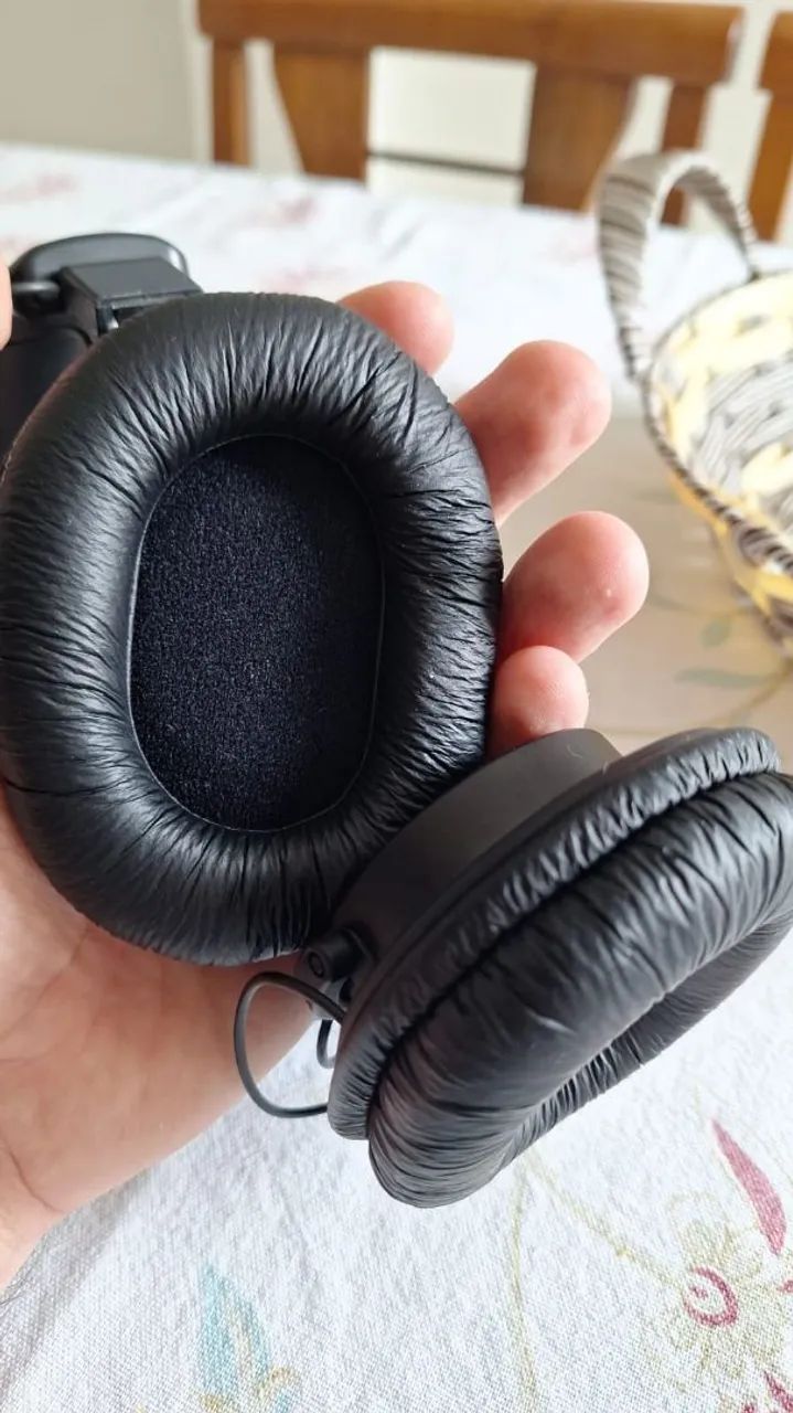 Fone profissional Sony MDR 7506 - Foto 6