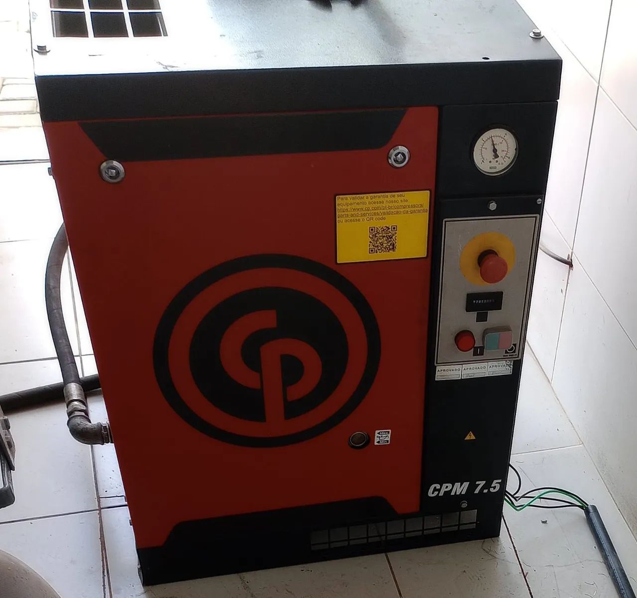 Compressor de Ar parafuso  CPM 7.5 com apenas 3 meses de uso- estado de zero.