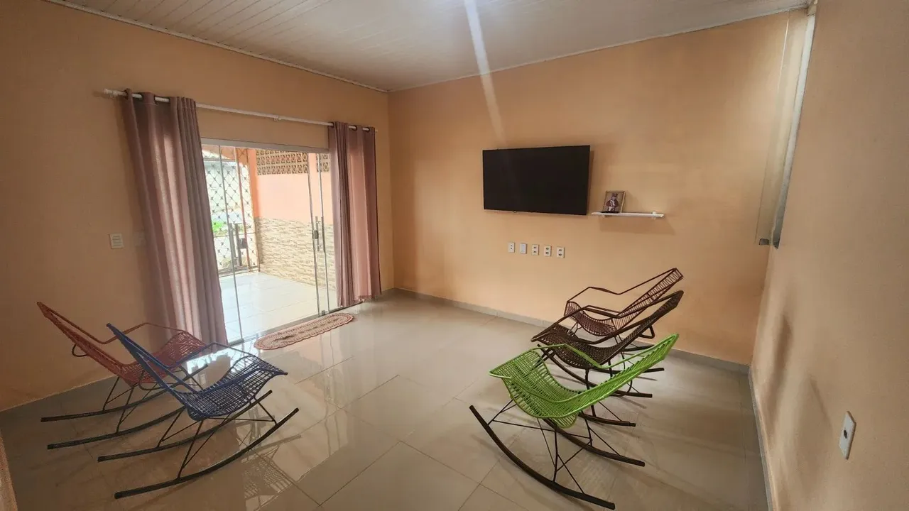 Imóvel para aluguel e venda com 250 metros quadrados com 4 quartos