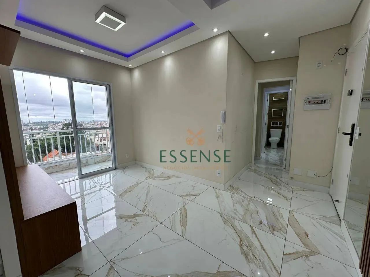 Apartamento à Venda de 55 m² no Residencial Reserva do Alto na Vila Tanquinho em Ferraz de - Foto 2
