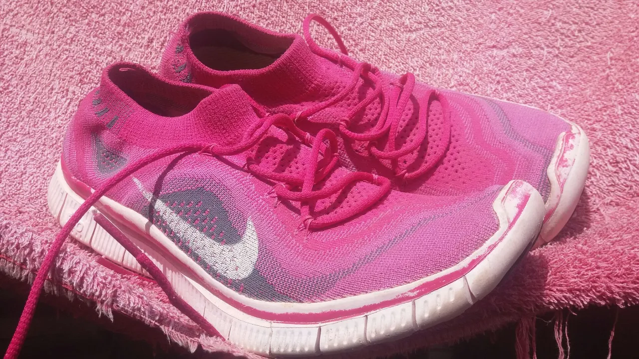 Tênis Nike Flyknit 5.0 usado