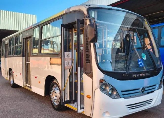 MICRÃO MBenz 1418, 2010, Neobus S/ar, 31 Lug, 3 portas c
