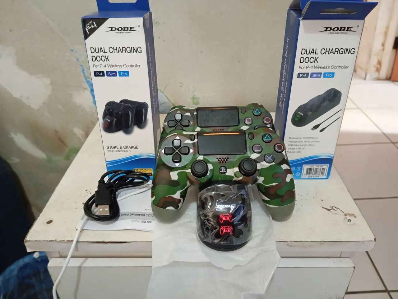 Base Dock Carregador Duplo Turbo Para Controle Playstation Ps4