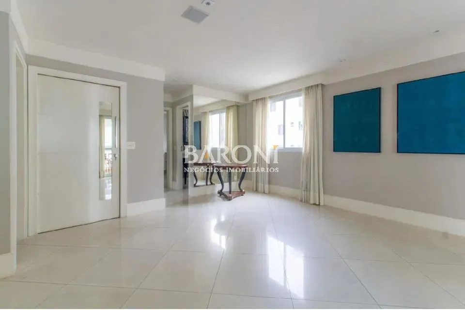 Baroni Imóveis, imobiliária em Moema, especializada em compra e venda de imóveis residenci