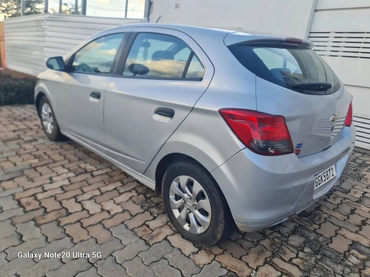 Vendo Ônix, 2019, 6 marchas whats *