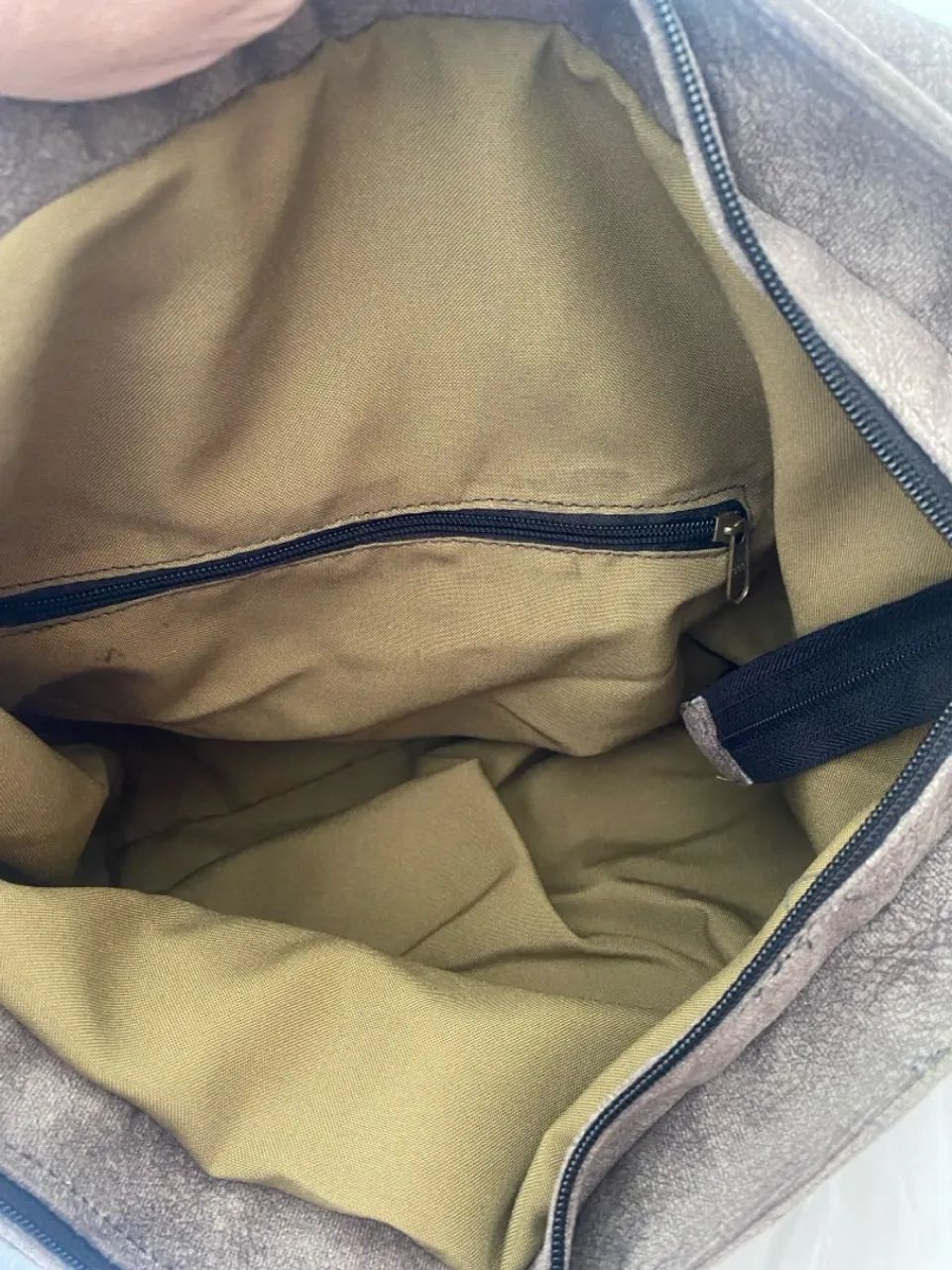 Bolsa grande de camurça cinza - Foto 5