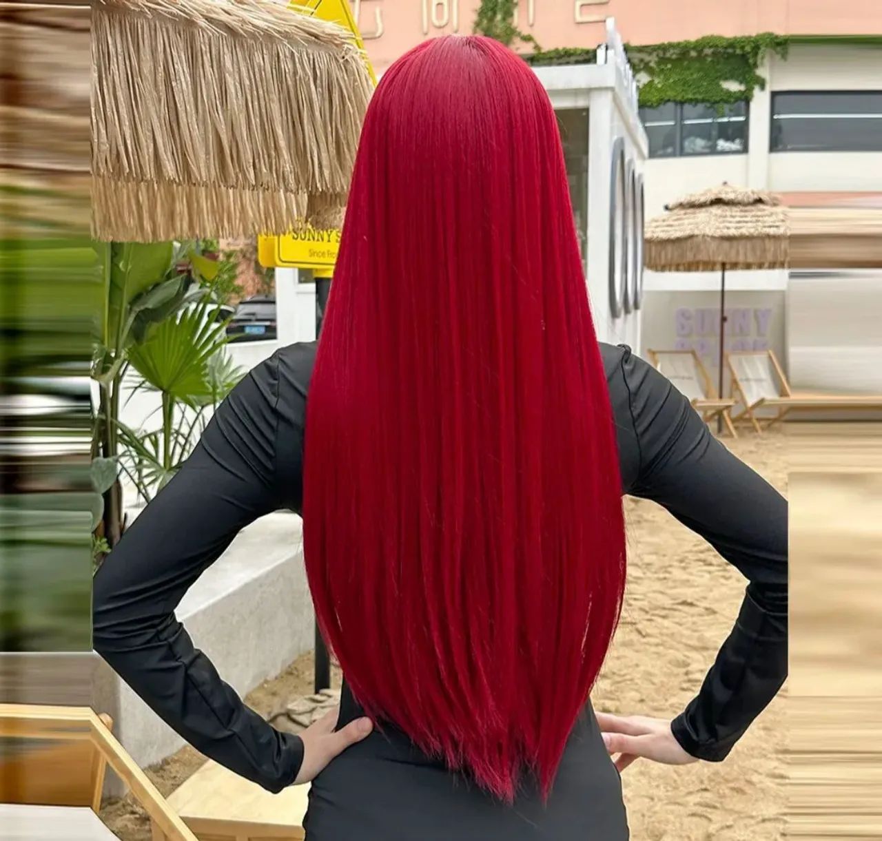 Peruca Vermelha Longa com Franja - Foto 2