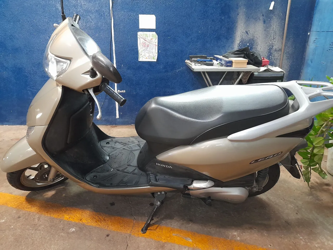Vendo Moto Lead