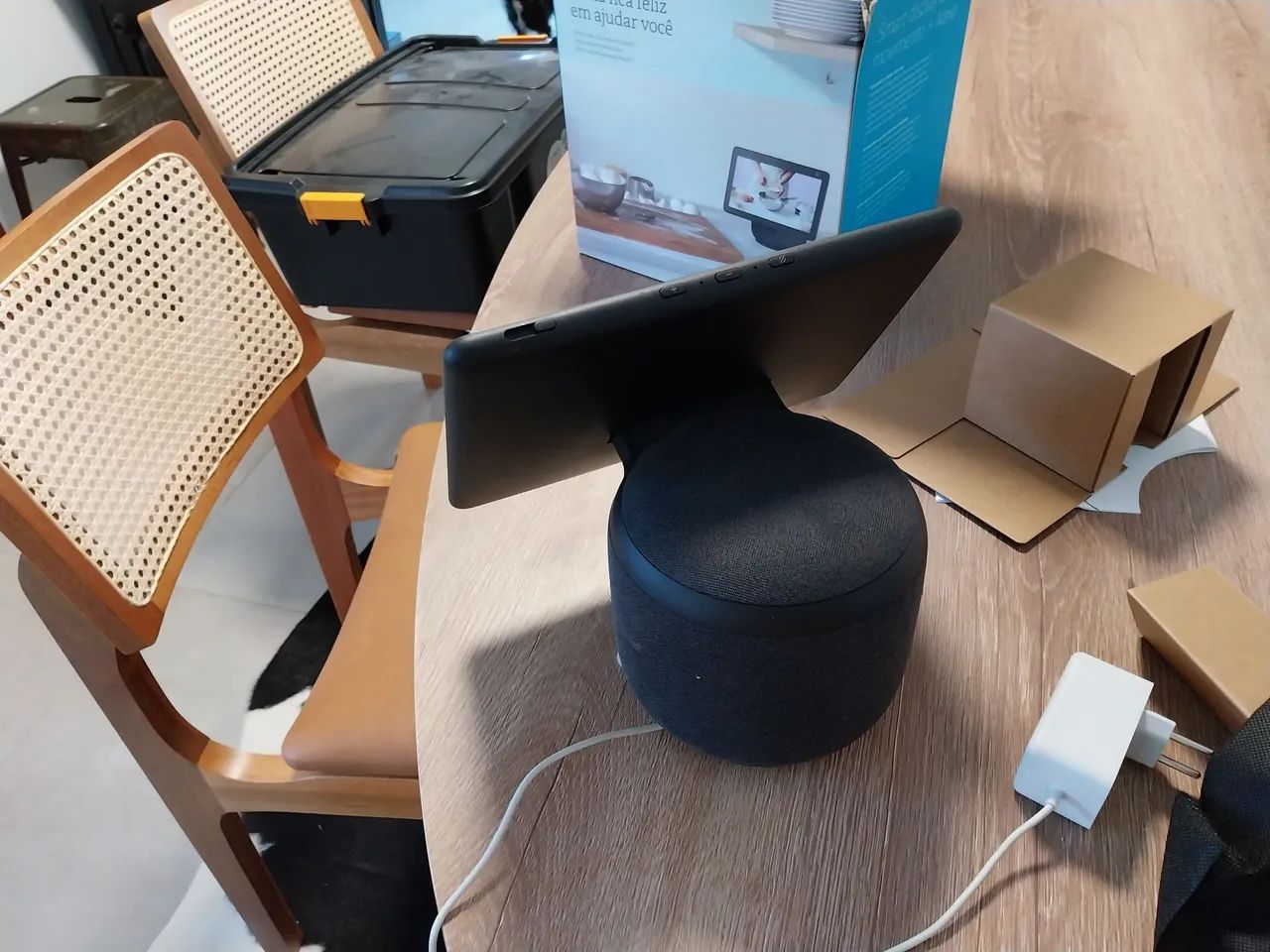 Alexa Echo Show 10 em bom estado porém inativada - Foto 4