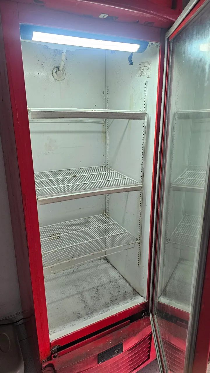 Geladeira Coca-Cola - Usada - Foto 3