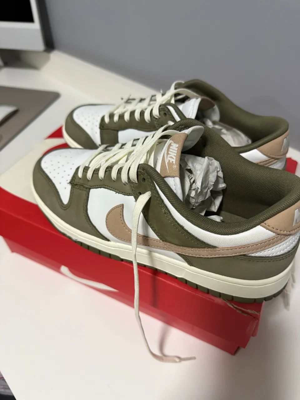 Nike Dunk Low Retro Olive Hemp - número 41  - Foto 2