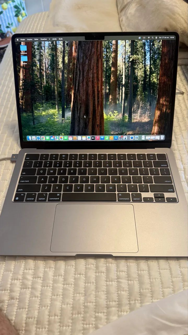 【UK配列】MacBookAir M3（2024）13インチ16GB 256GB Macbook Air M3 2024 16GB 256GB 13.6 - Mais Store