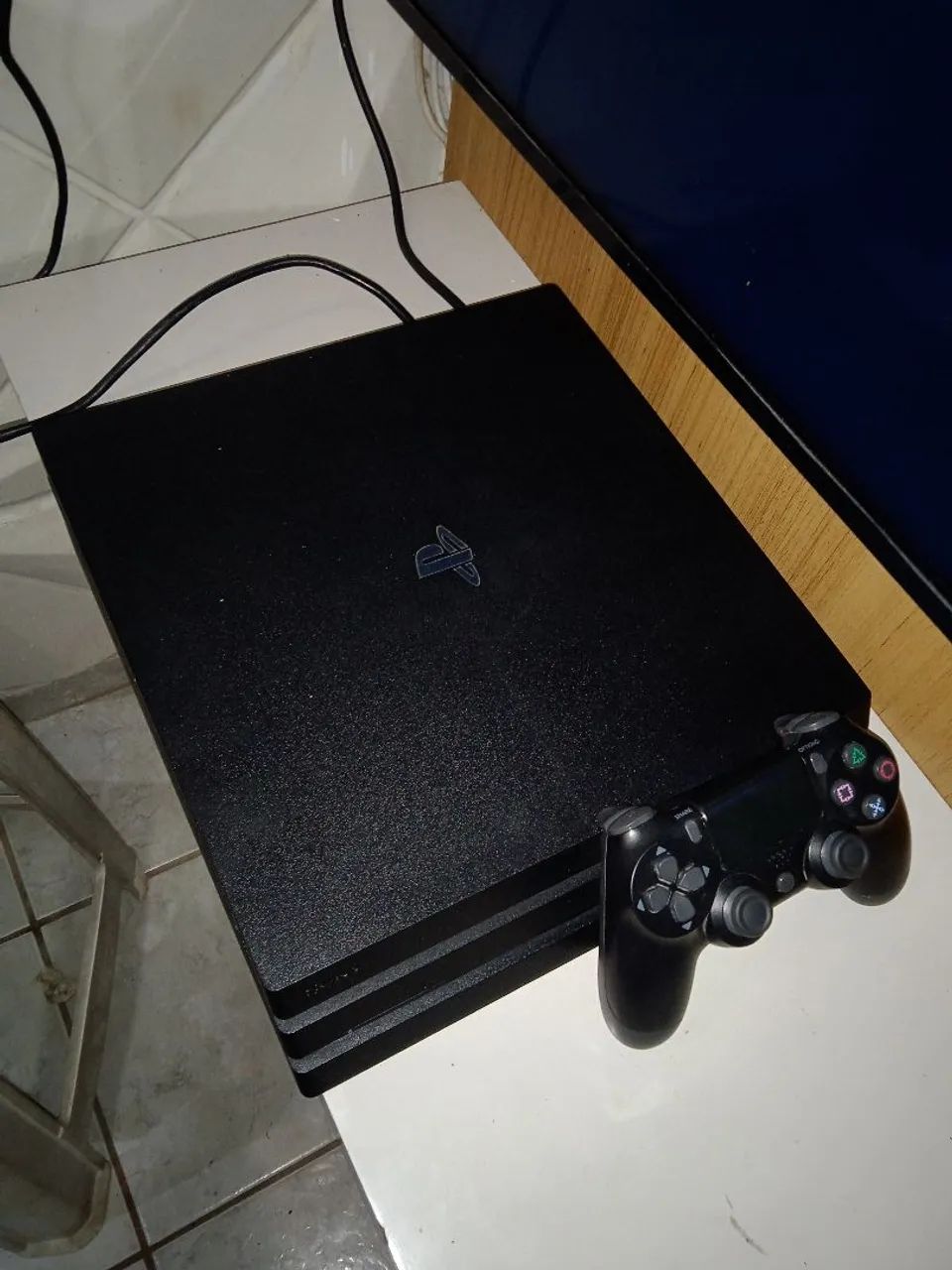 PS4 PRO 