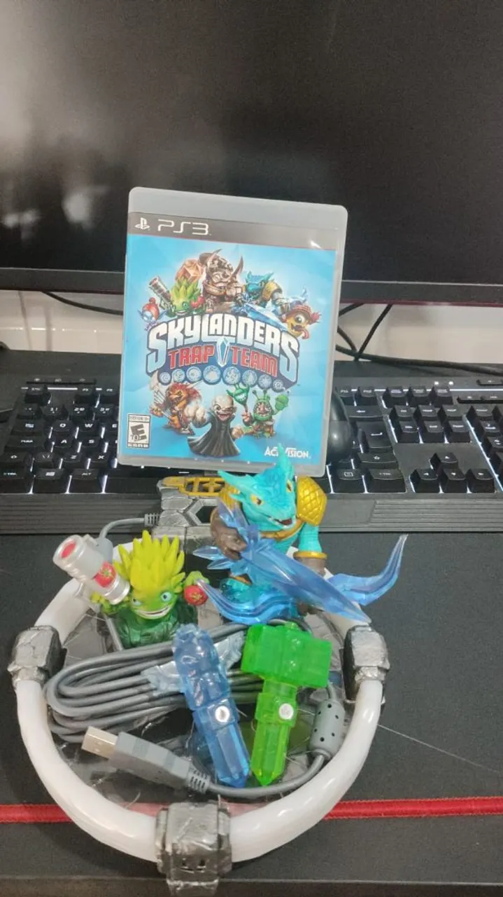 Skylanders starter pack trap team ps3