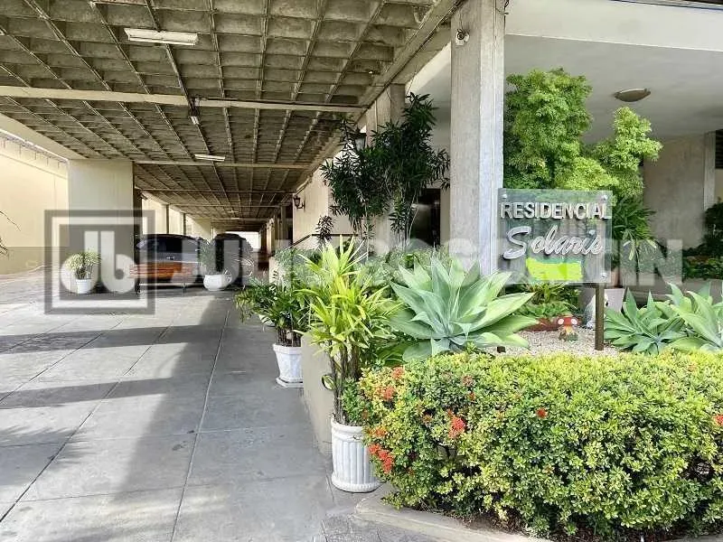 praça seca, dois quartos, dependência completa, brt, infraestrutura.