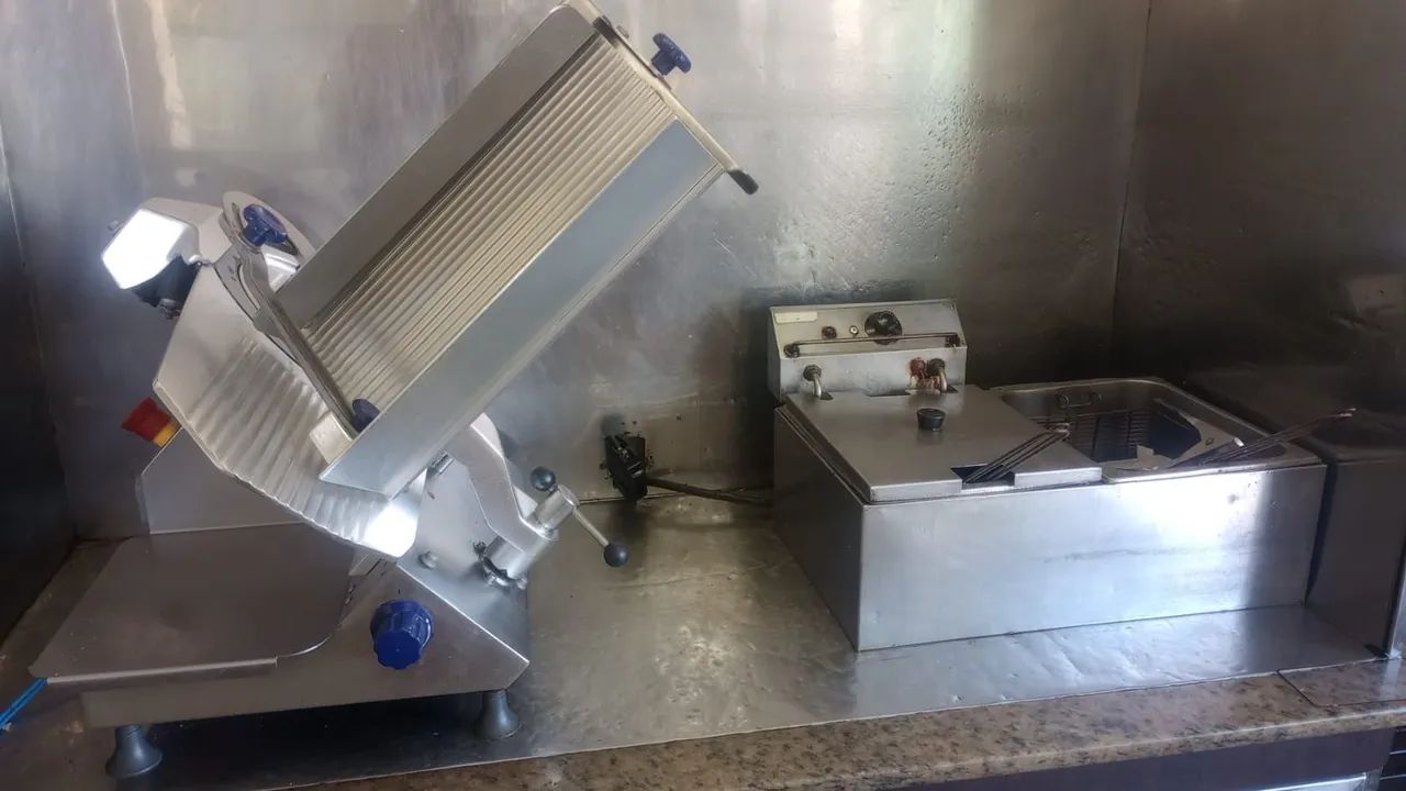 Fatiadora semi-automática 64313658468227121