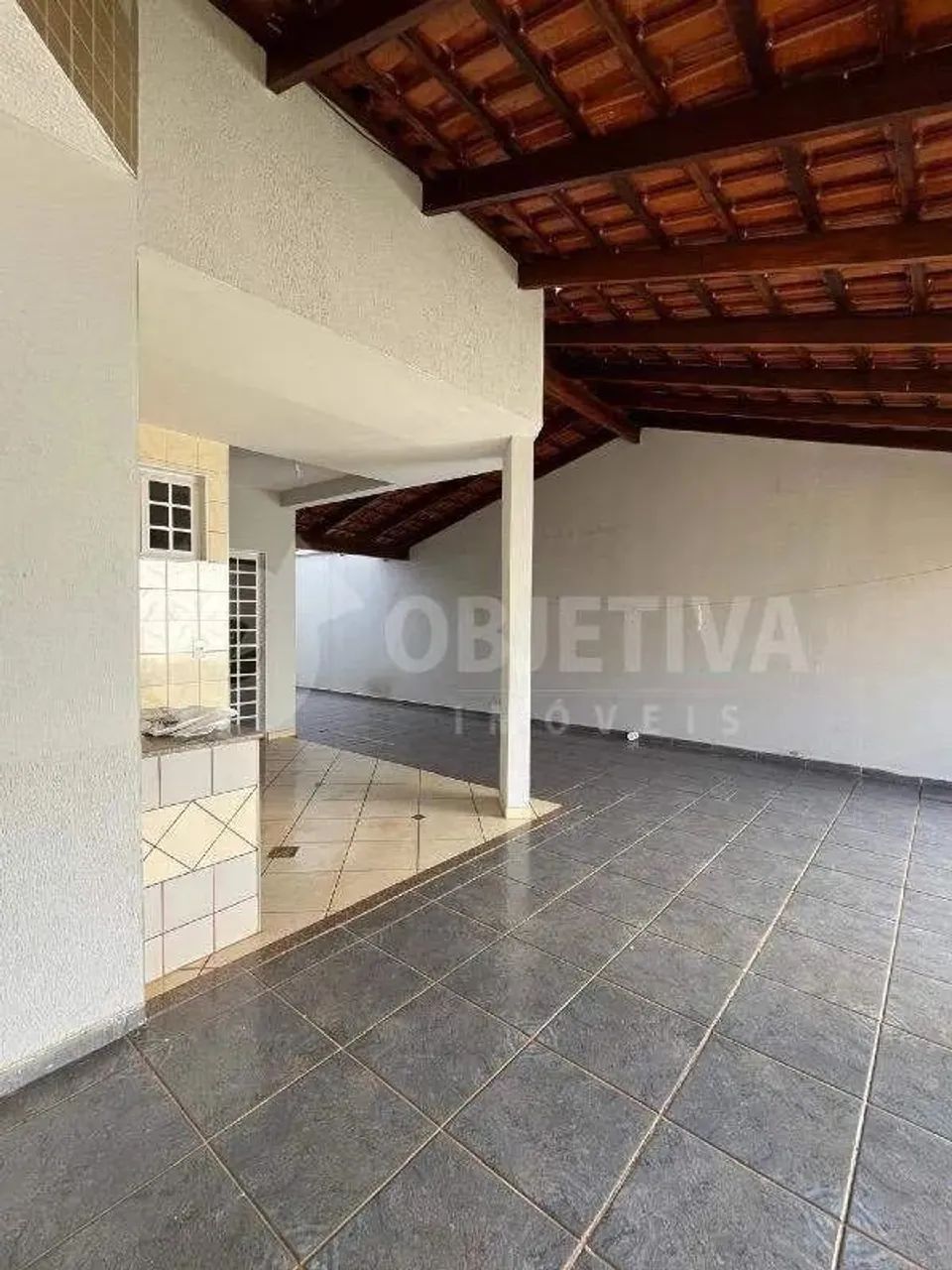 Casa à venda, 4 quartos, 1 suíte, 4 vagas, UMUARAMA - UBERLANDIA/MG - Foto 3
