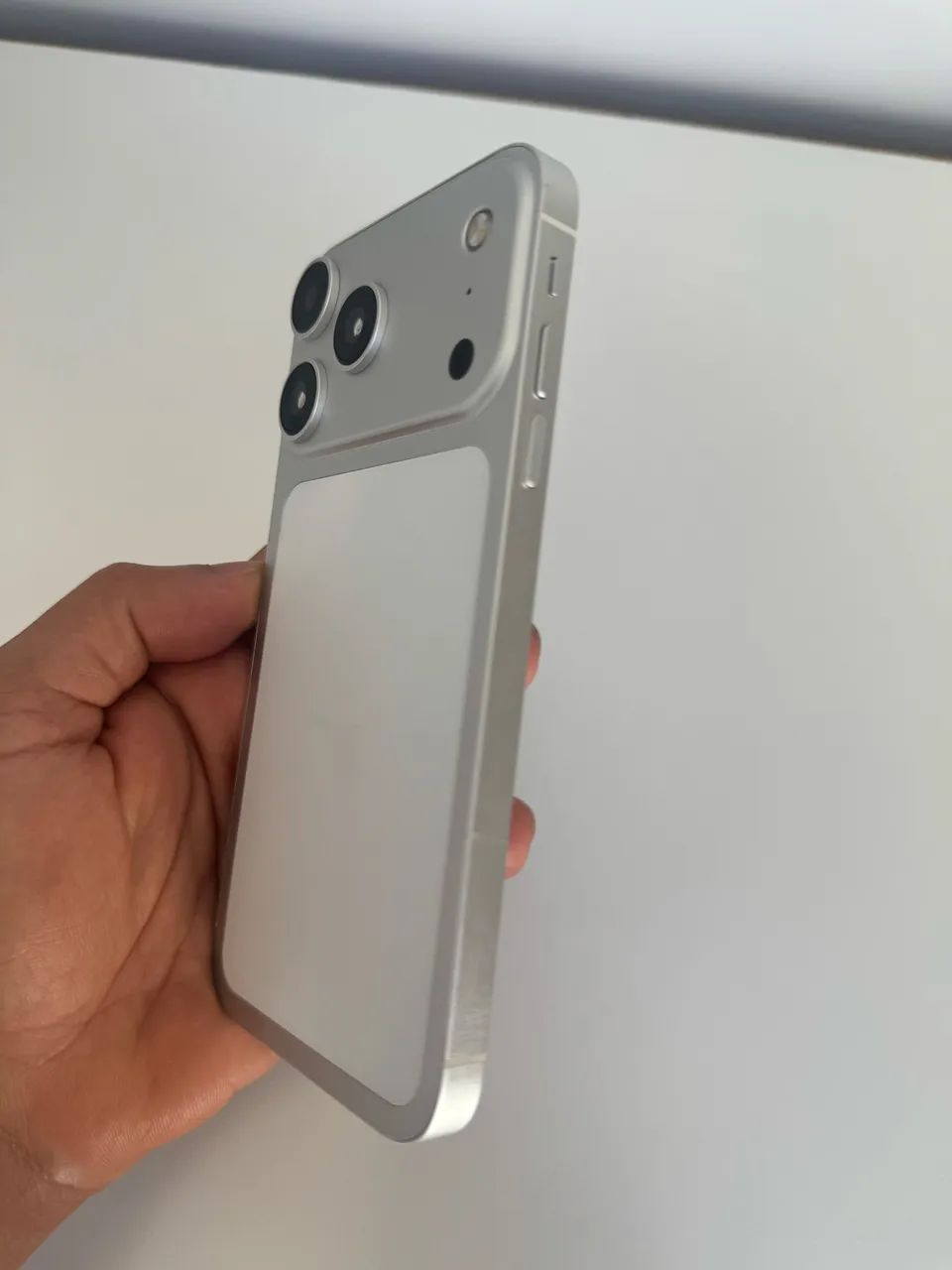 XR na carcaça do 17Pro - Foto 4