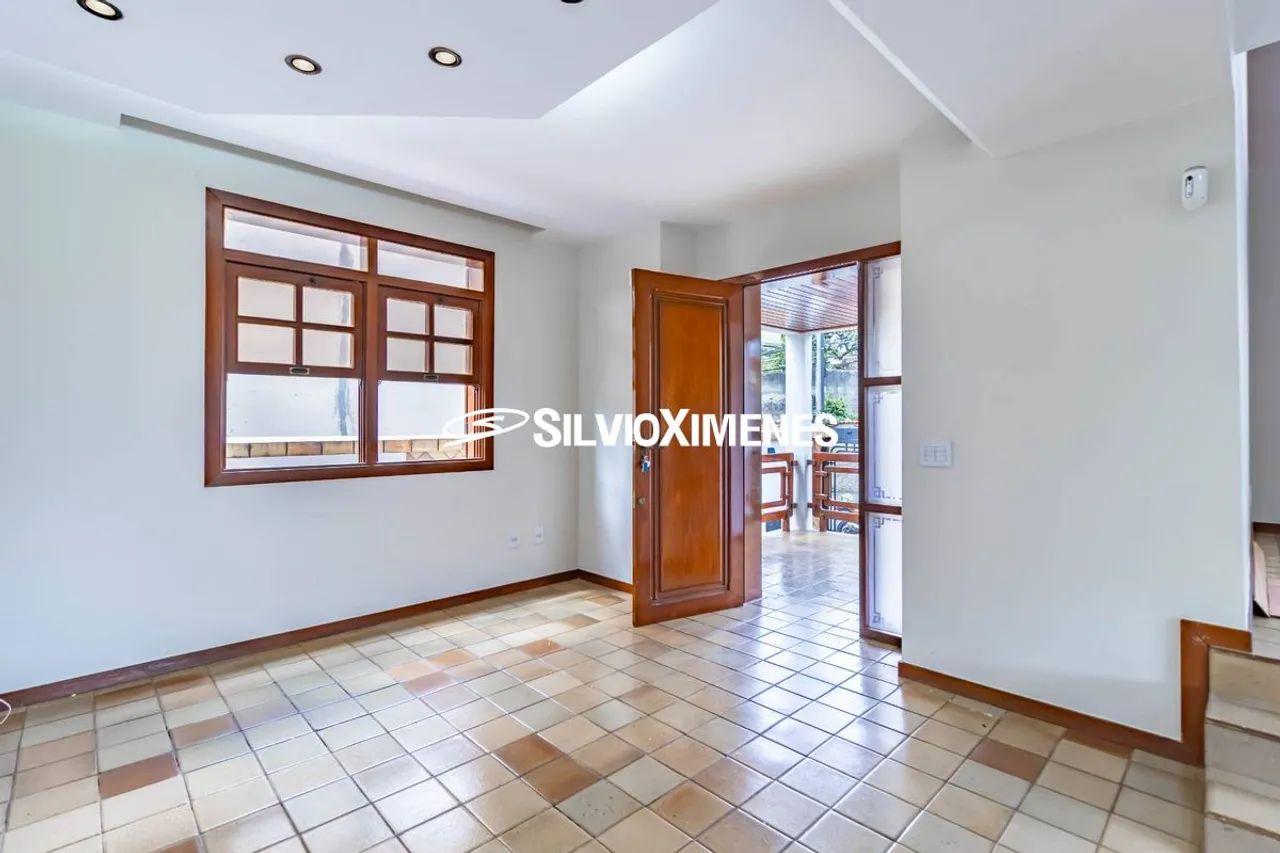 Casa com 7 quartos, Santa Tereza - Belo Horizonte - Foto 5