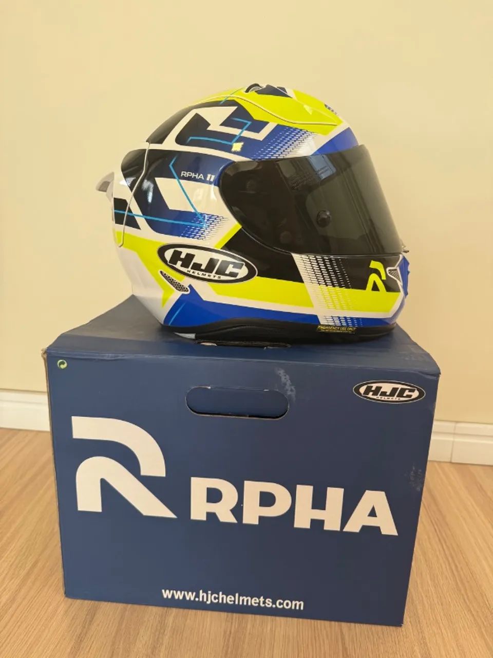 Capacete HJC RPHA 11