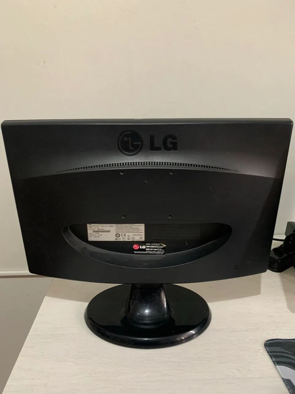 Monitor LG Flatron 17 Polegadas - Com defeito na tela  - Foto 3