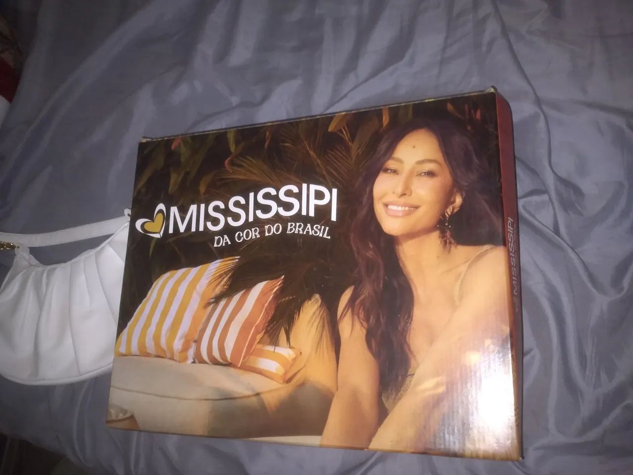 Bota slouch mississipi e bolsa branca  - Foto 3