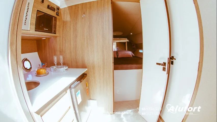 Lancha Onix 380 HT (38 Pés) - ñe Coral/Focker/NX/Fs/Azimut/Ferretti - Foto 6