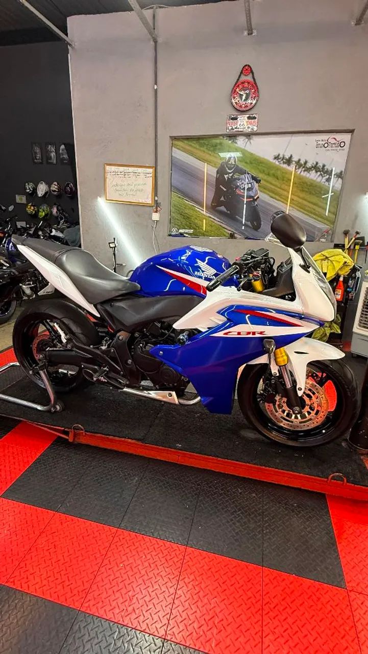 HONDA CBR 600F 2013 