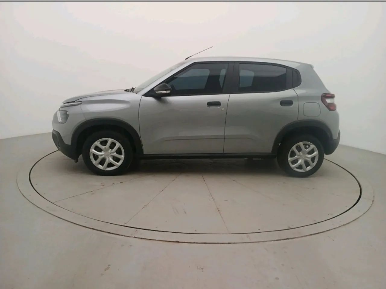 Citroen C3 Live Pack 1.0 Flex 6V 5P Mec. 2024 - Foto 3