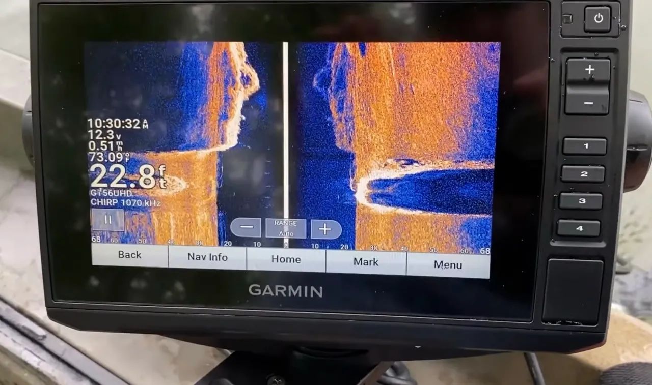 Sonar Garmin UHD2 92SV + GT56