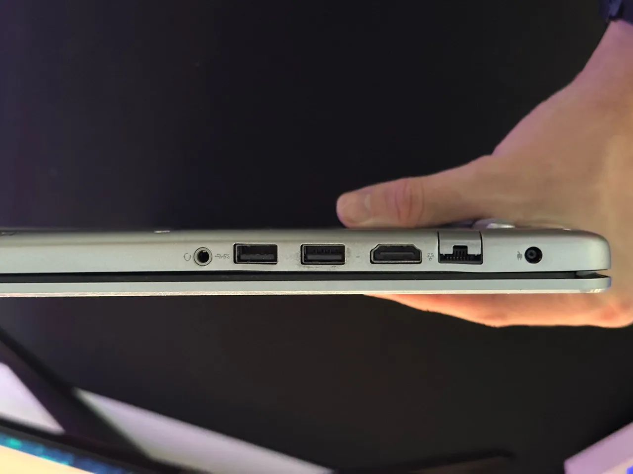 Notebook Dell Inspiron 15 7572 - Foto 3