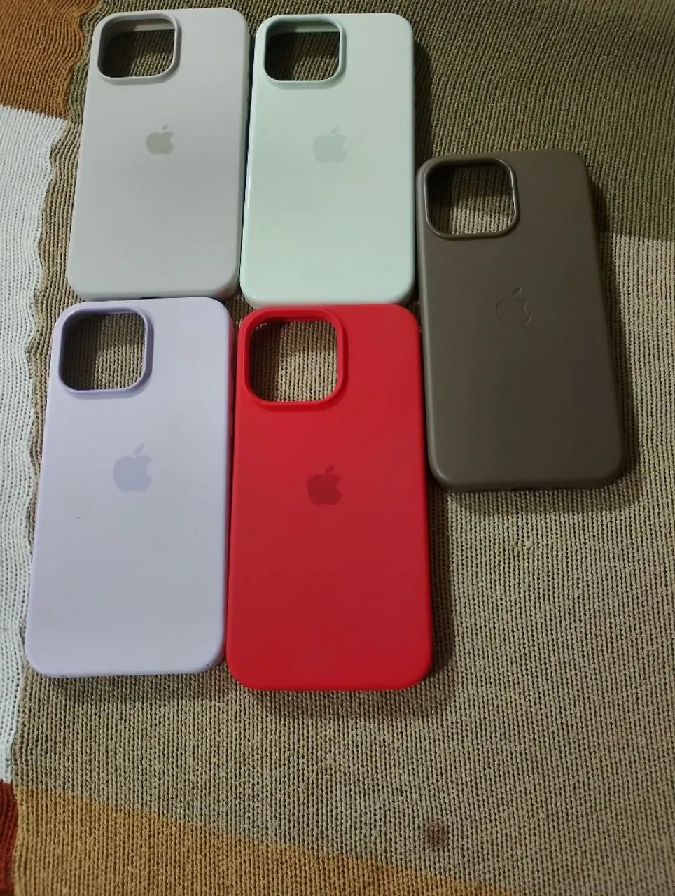 Capinhas de iPhone 14 e 15 - Foto 3