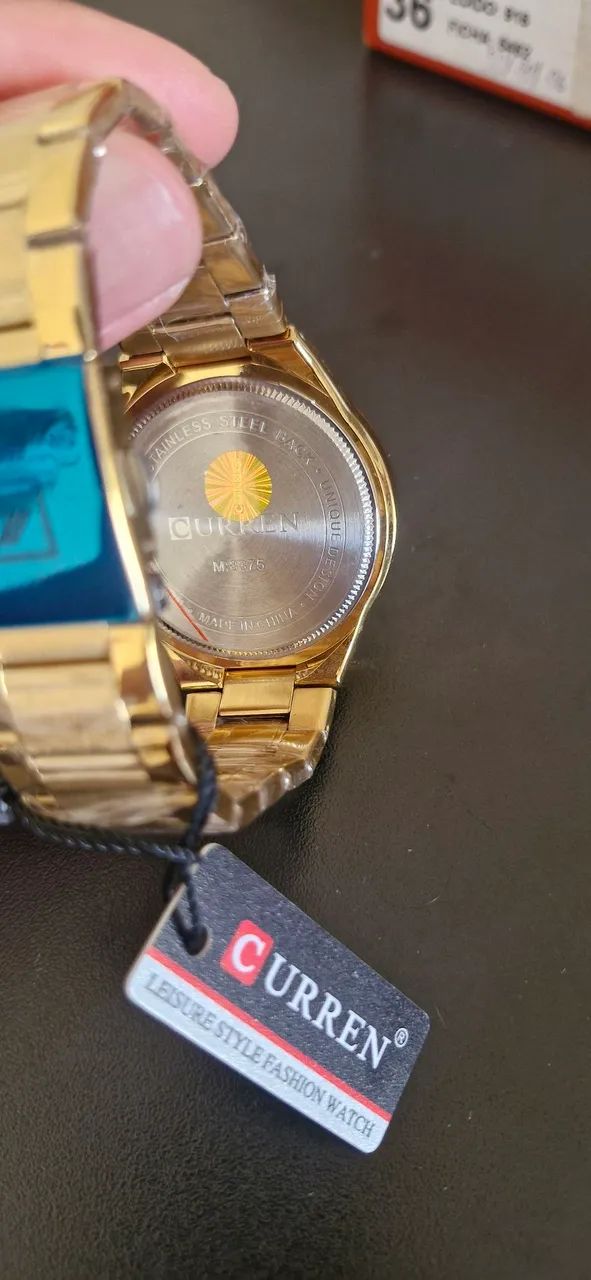 Relogio Curren dourado - Foto 3