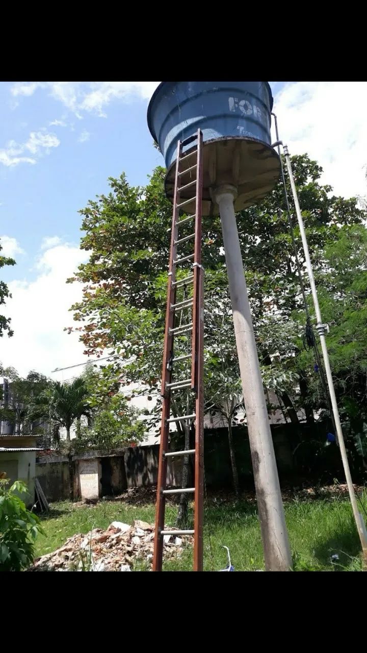 Escada - Foto 2
