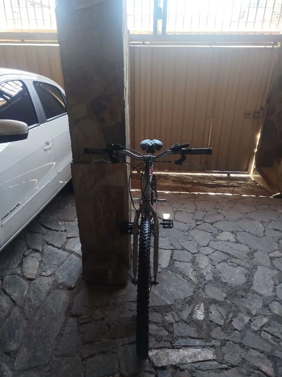 Vende-se bicicleta usada aro 26 - Foto 2