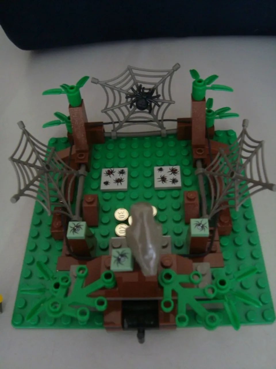 Lego Harry Potter Aragog in the Dark Forest - Foto 5