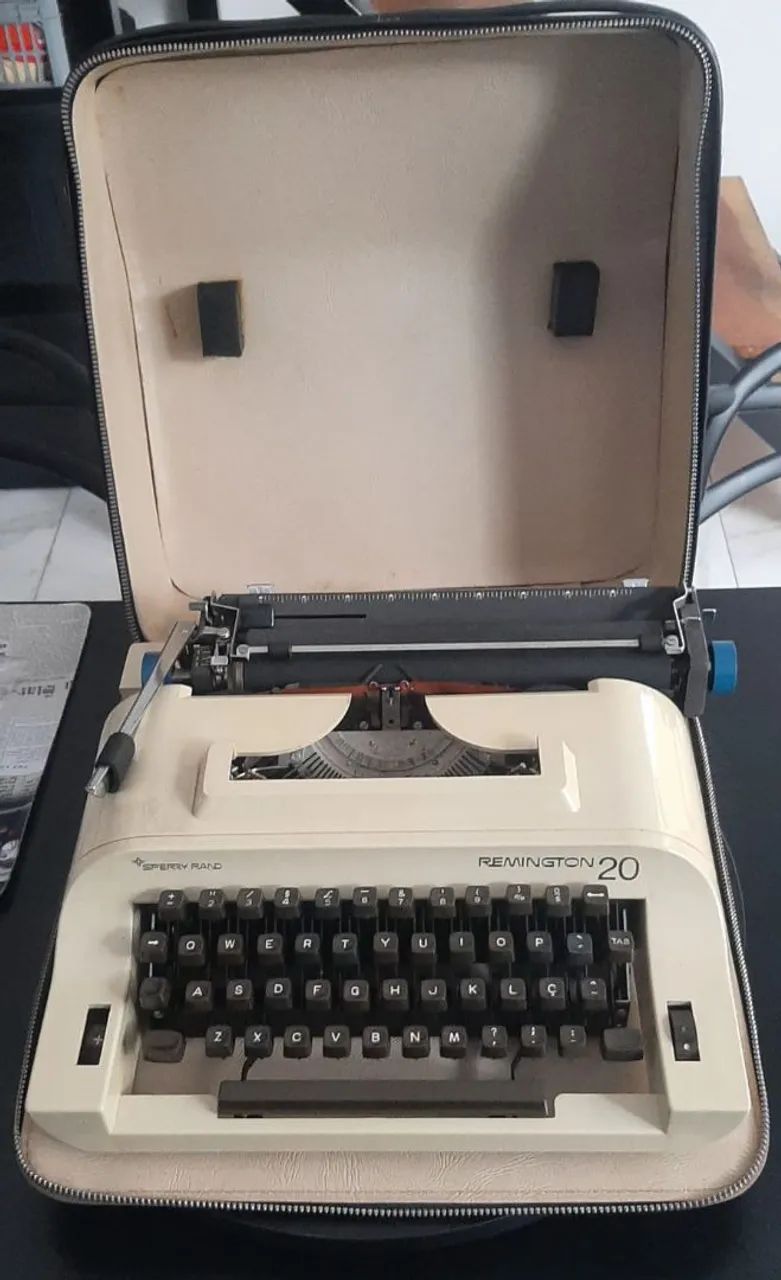 Máquina de escrever