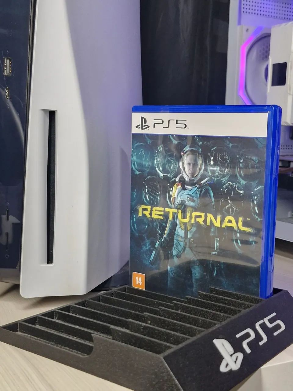 PS5 Completo com Leitor e JOGO/ACESSÓRIOS - Foto 4