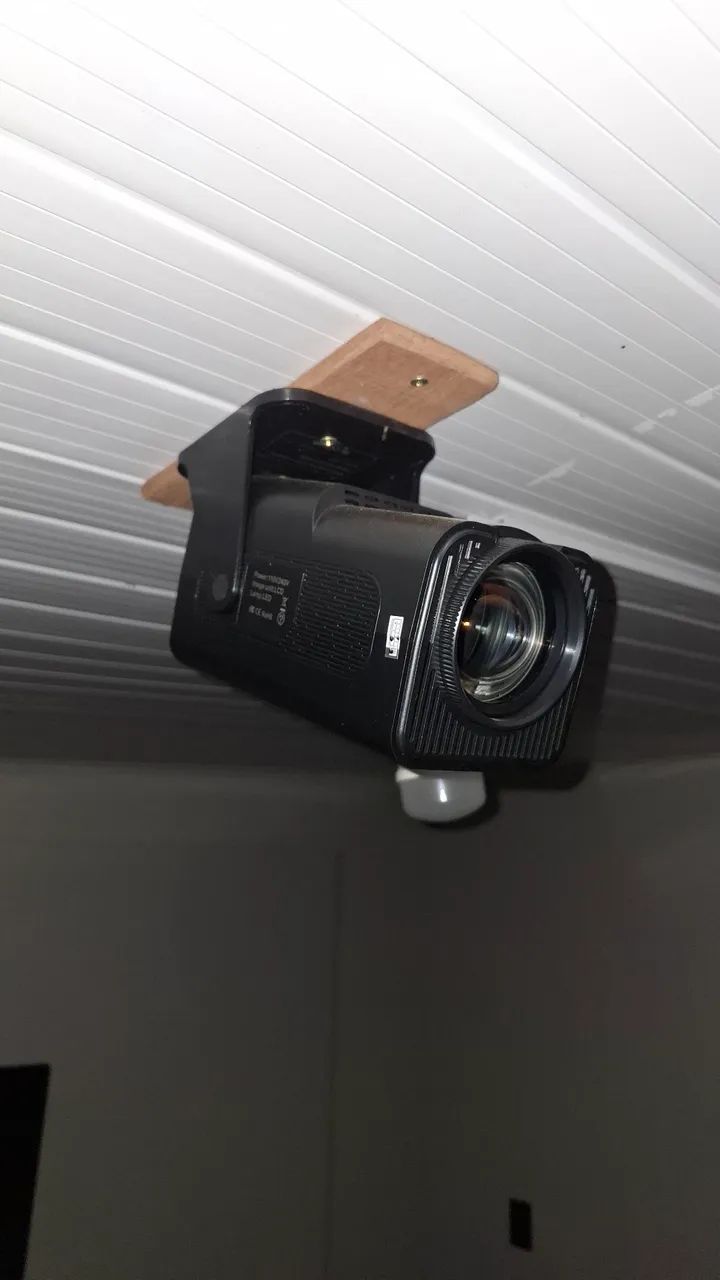 Projetor 4k hy320