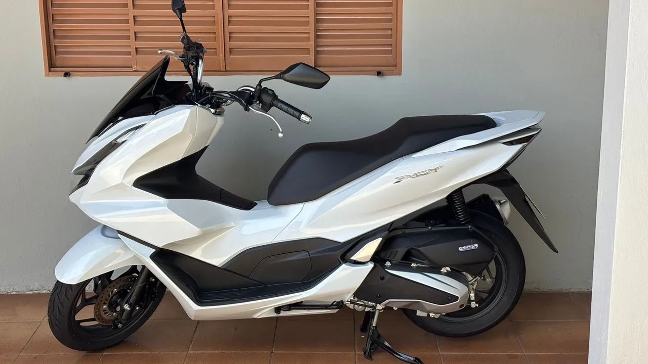 Moto PCX 160 Nova