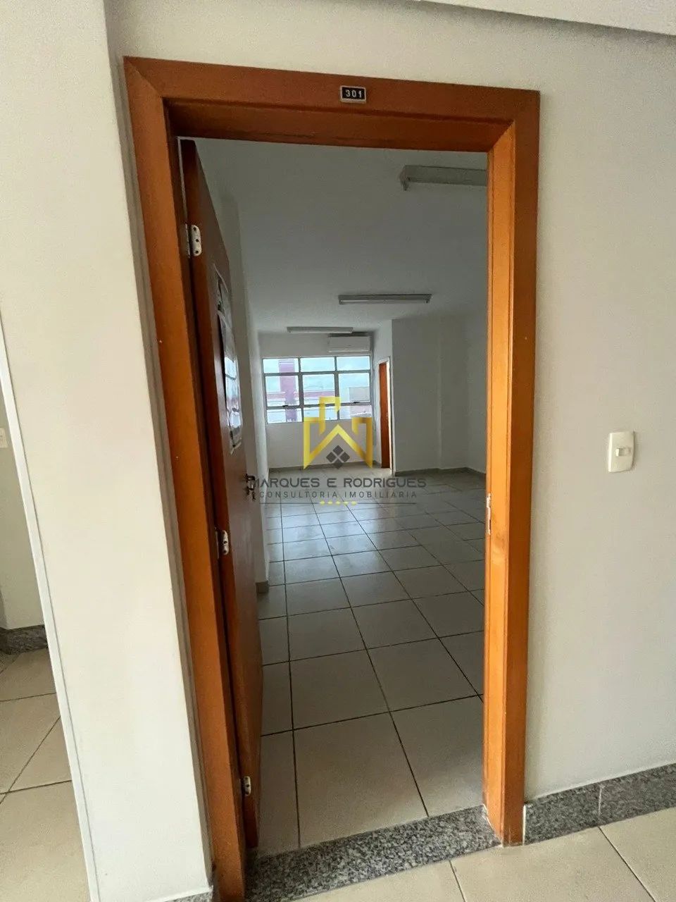 Oportunidade para compra sala no Bairro Padre Eustáquio - Foto 2