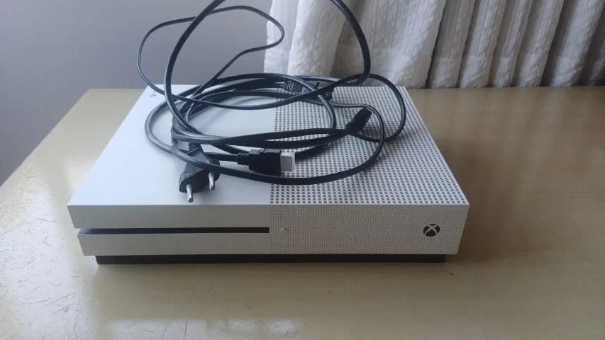 Xbox One S 512gb - Foto 4