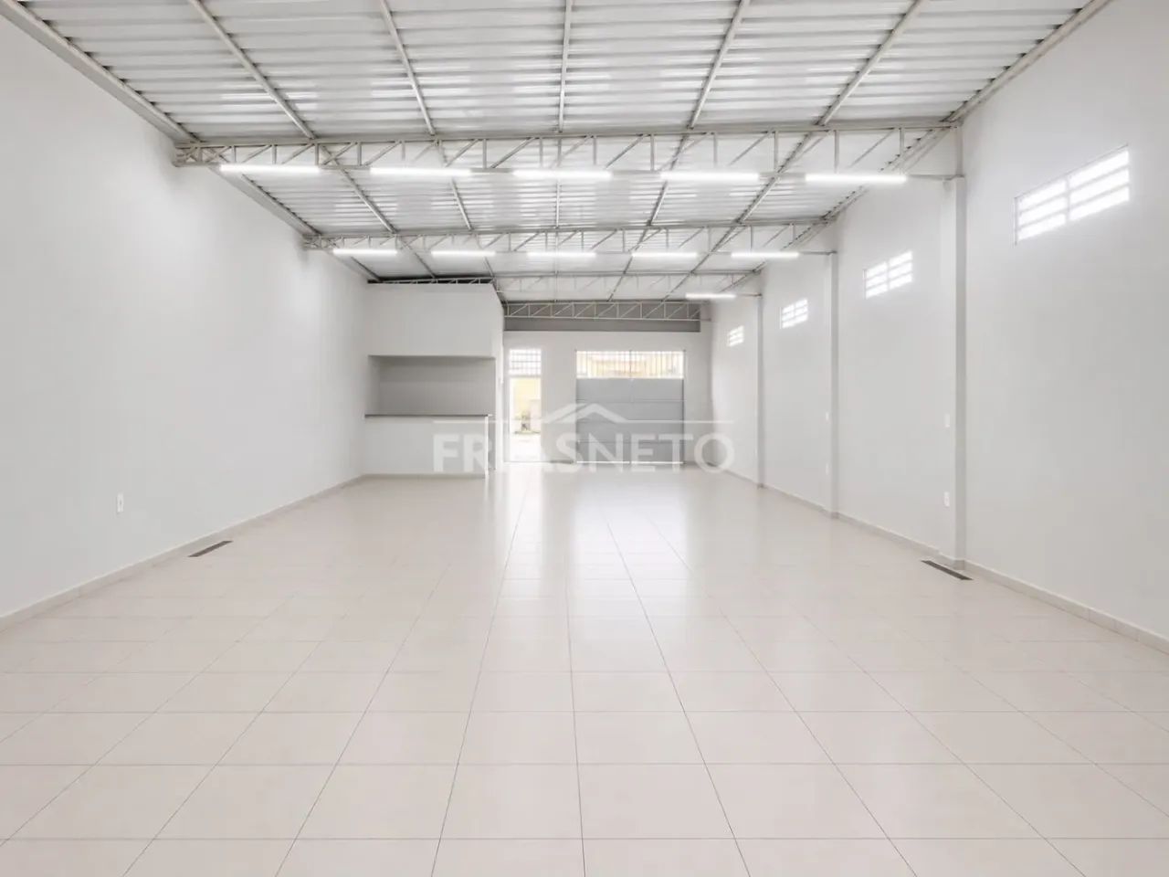 Salão comercial para alugar com 167,88 m² na Av. Piracicamirim em Piracicaba - Foto 4