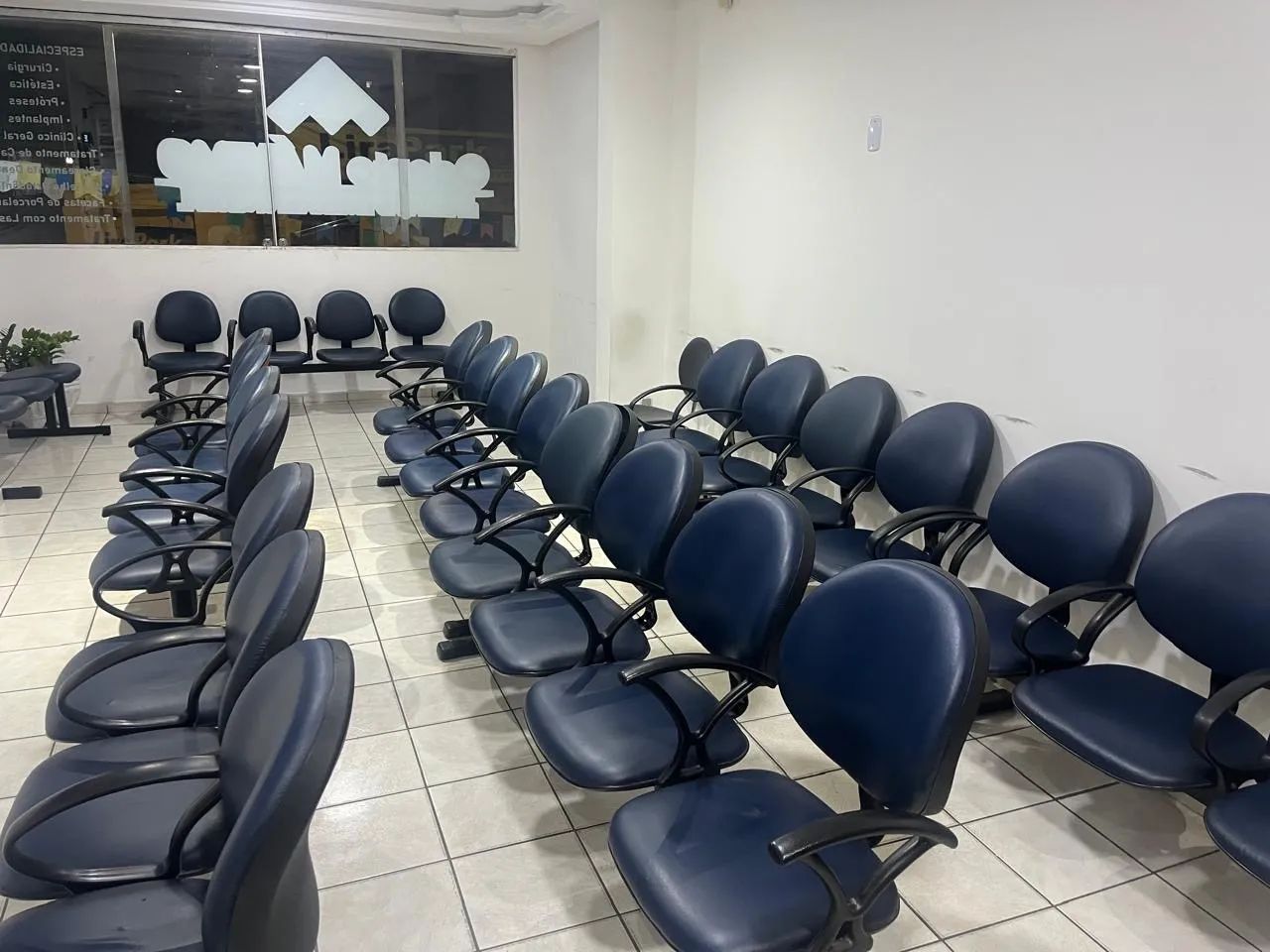 Longarinas de 3 e 4 lugares  - Foto 2