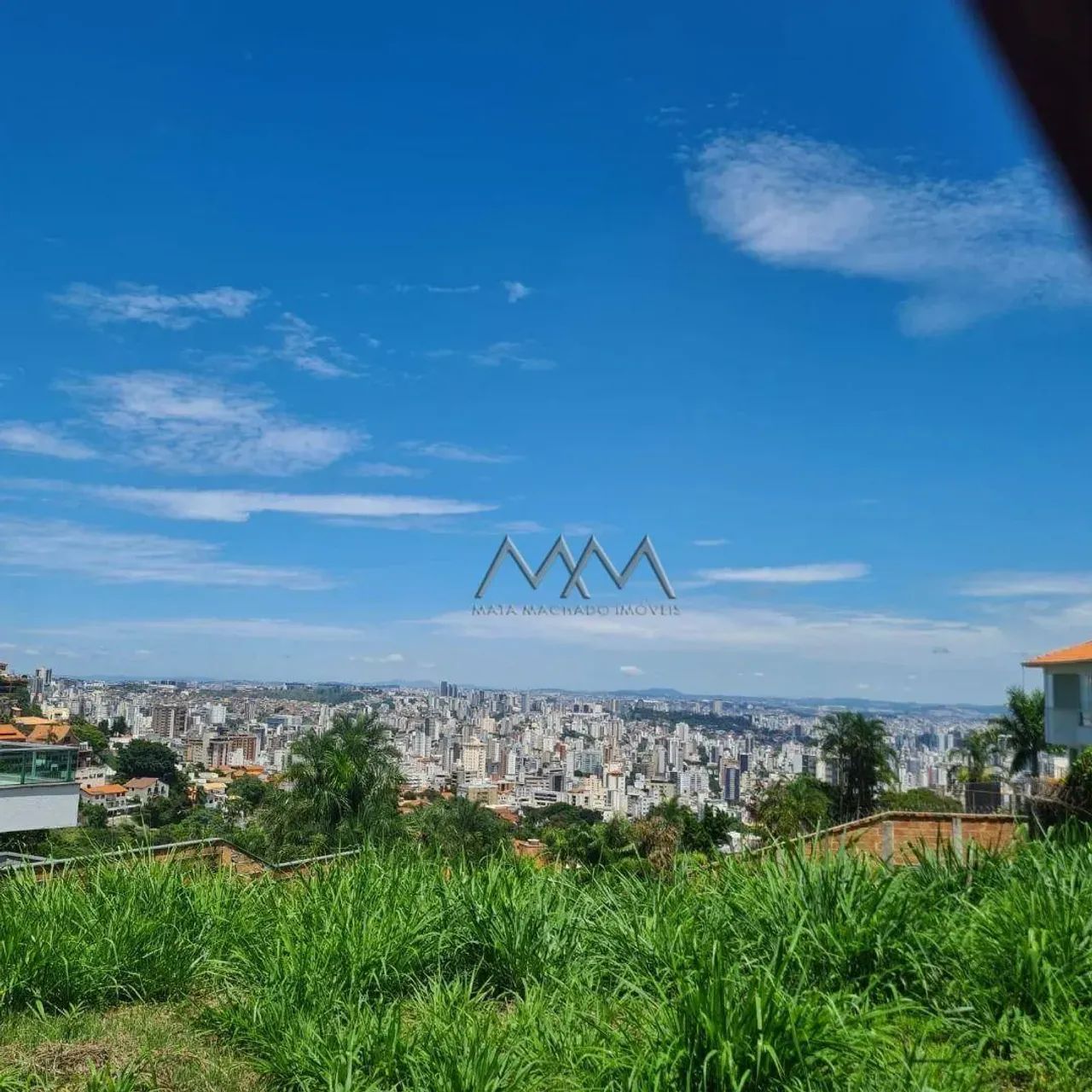 Lote à Venda no Mangabeiras com 985m²