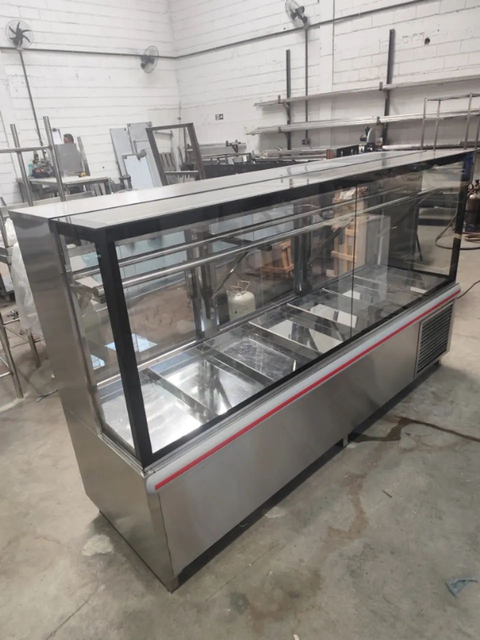 Balcão bandejeiro inox 18 bandejas 1900×700×1400 vidro duplo 