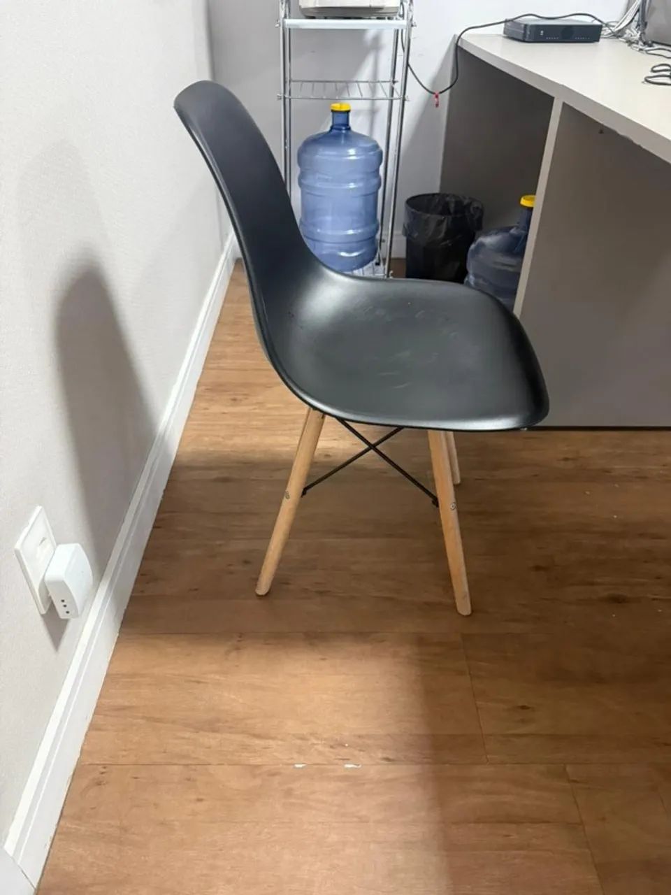 Cadeiras eames preta - Foto 3