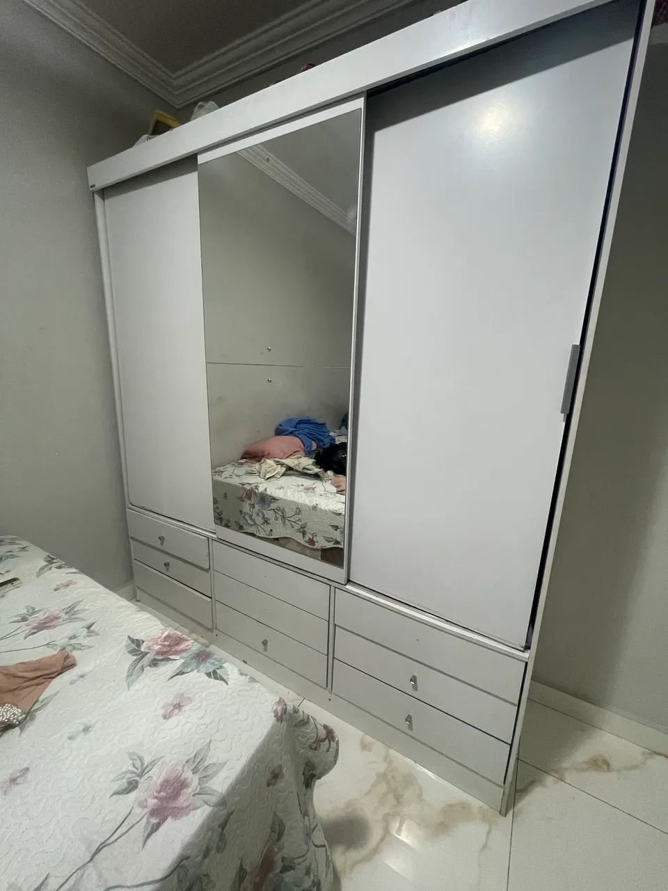 Guarda-roupa 
